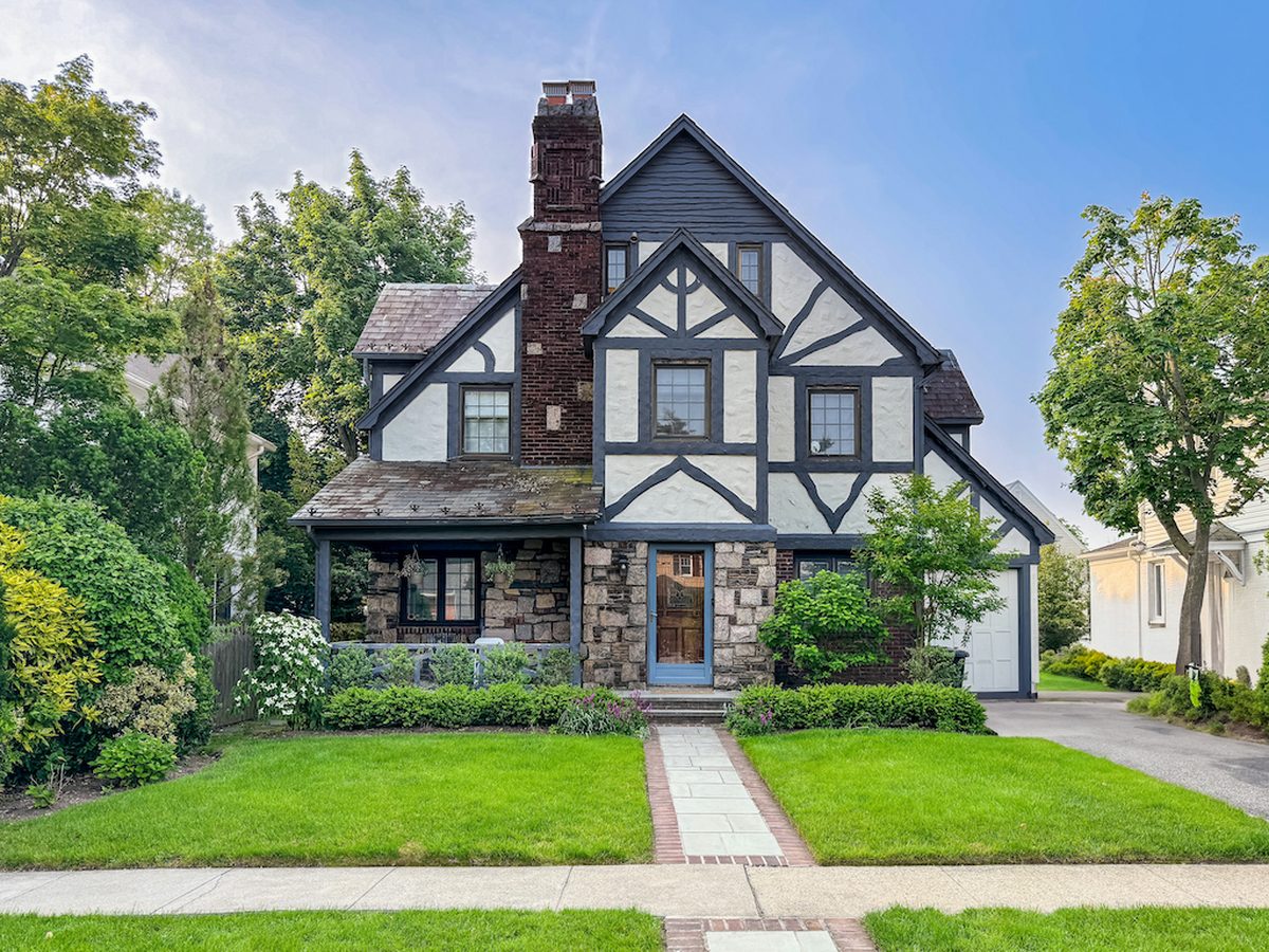East Sacramento, a luxury neighborhood in Placer County, California