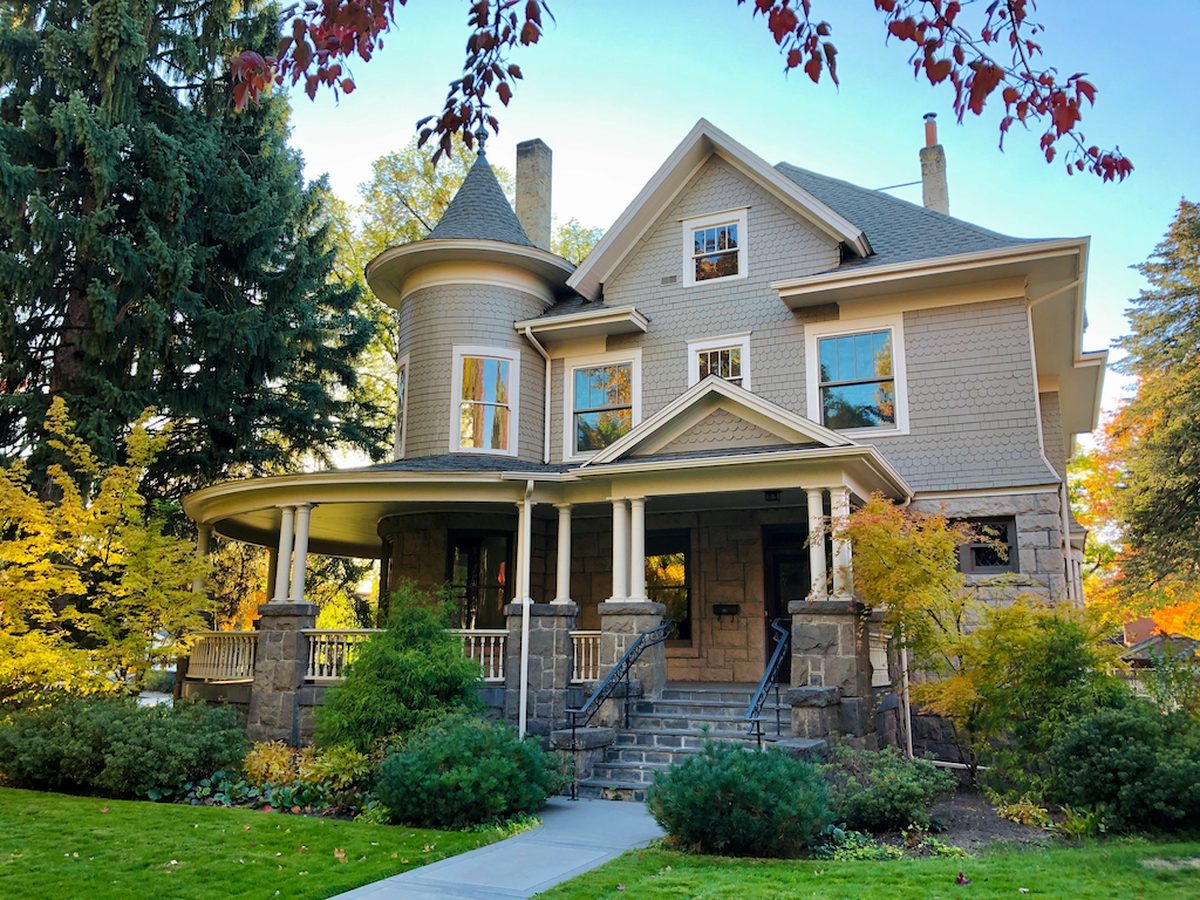 Oak Park, a luxury neighborhood in Placer County, California